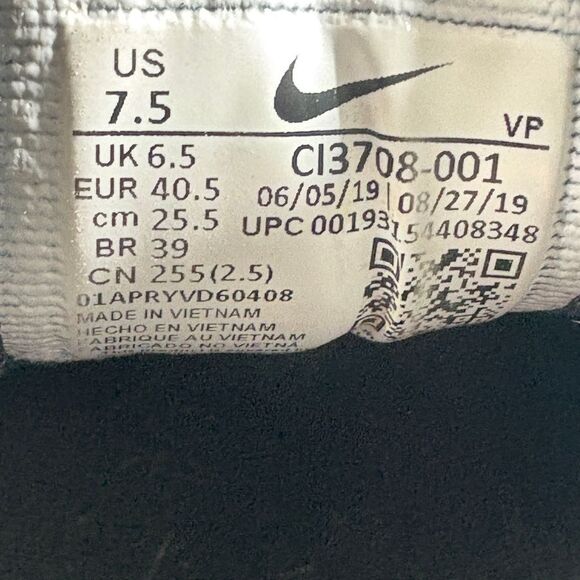 Nike Air Max 97 QS  Lace Up Running Shoe Size 7.5Men/9Women - Picture 8 of 8